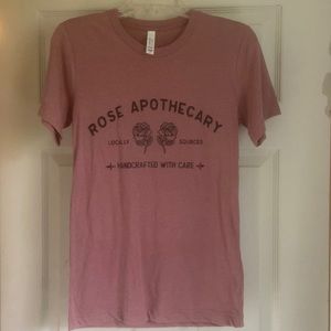 Schitts Creek Rose Apothecary shirt XS - fits like small